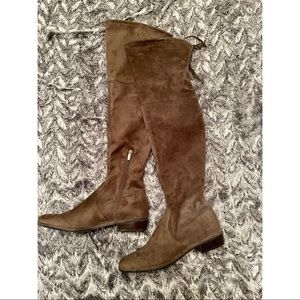 NWOT Marc Fisher Knee High Boots!